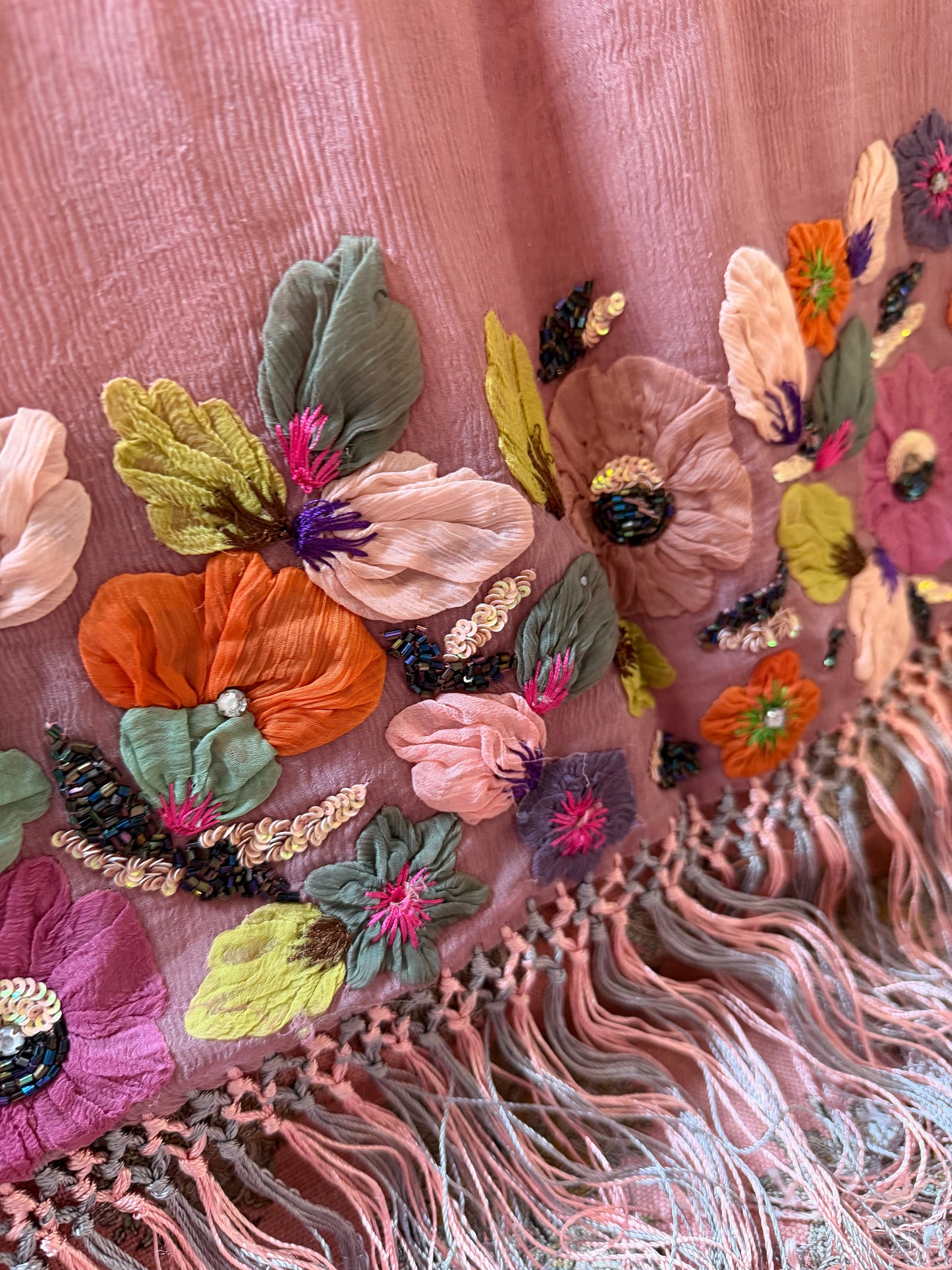 VINTAGE SILK