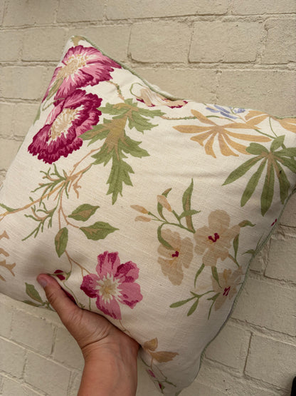 CUSHION