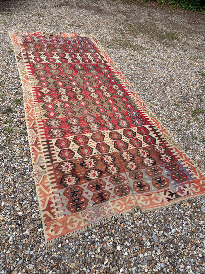 ANTIQUE KILIM