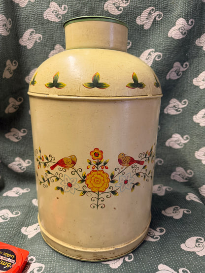 TEA CADDY