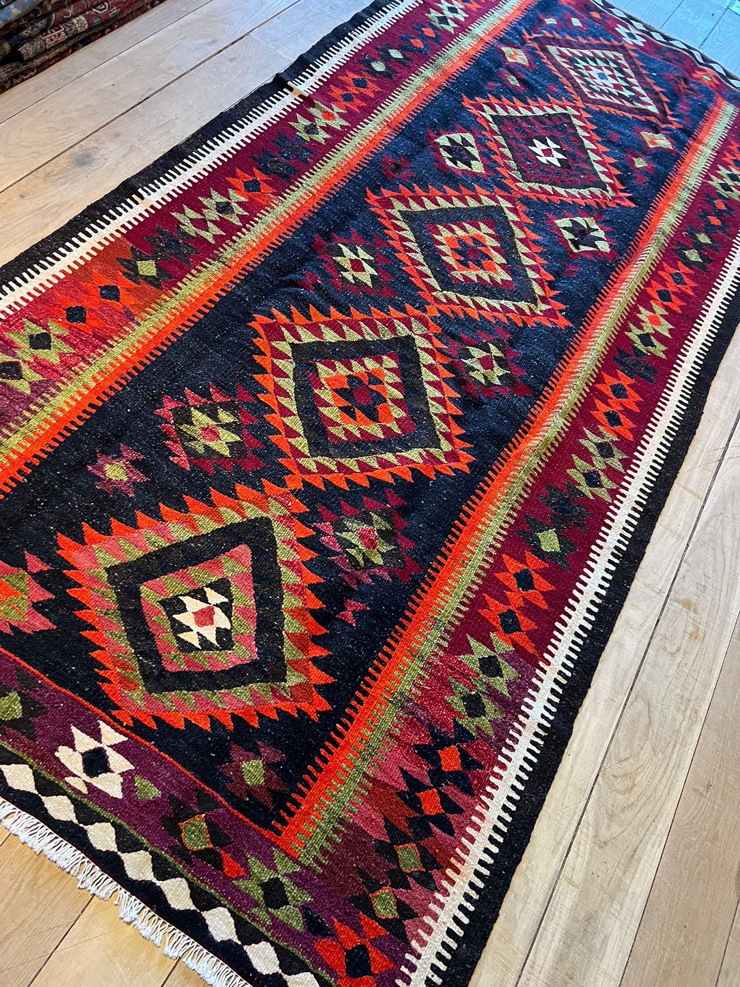 NAVY KILIM
