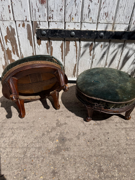 STOOLS