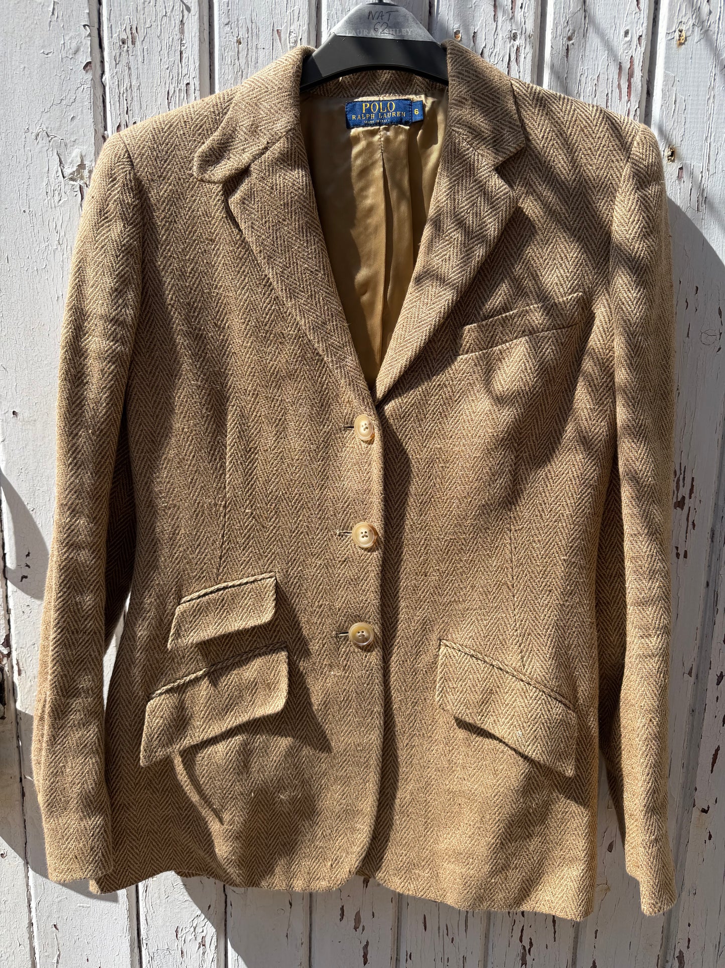 JACKET