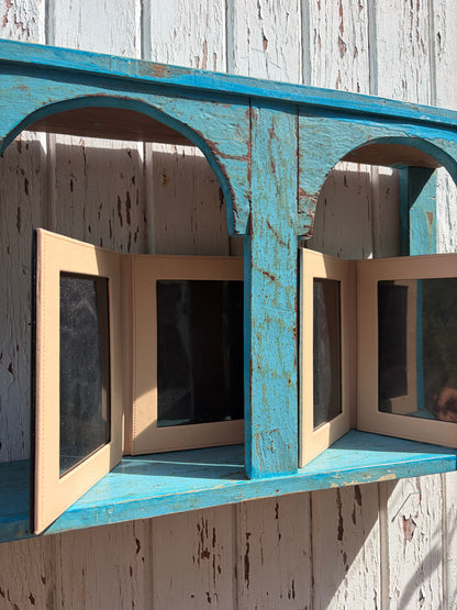 FOLDING LEATHER FRAMES