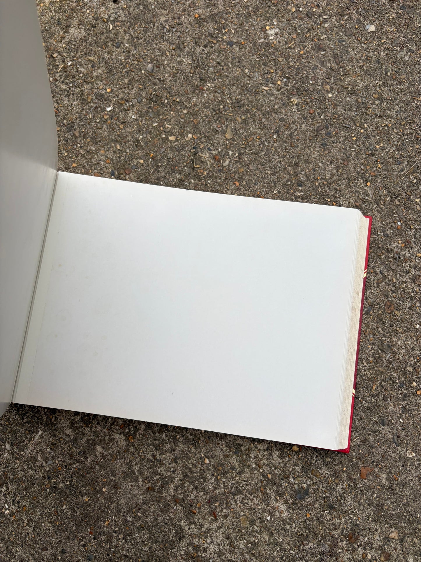 PHOTOGRAPH ALBUM