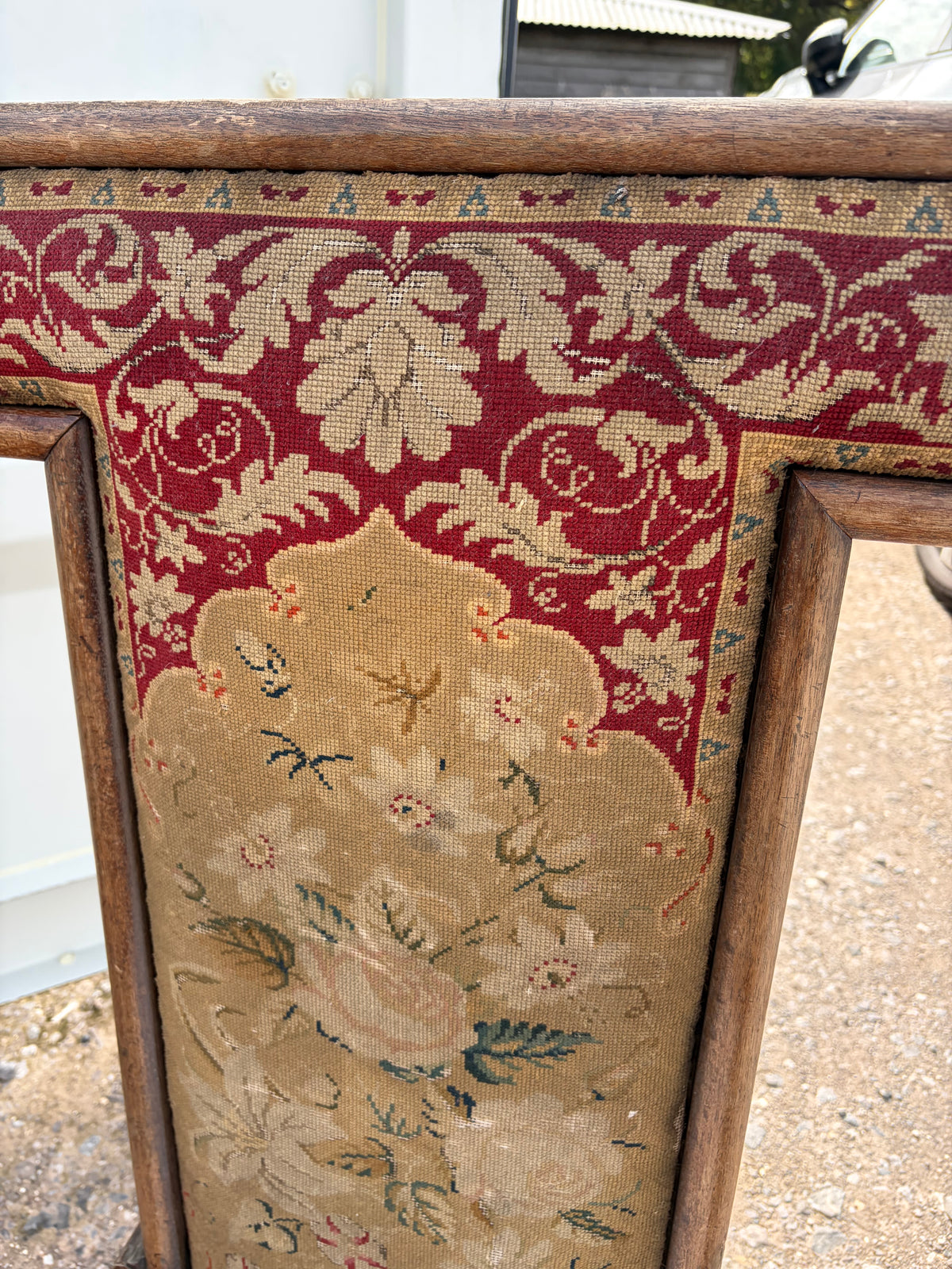 TAPESTRY CHAIR