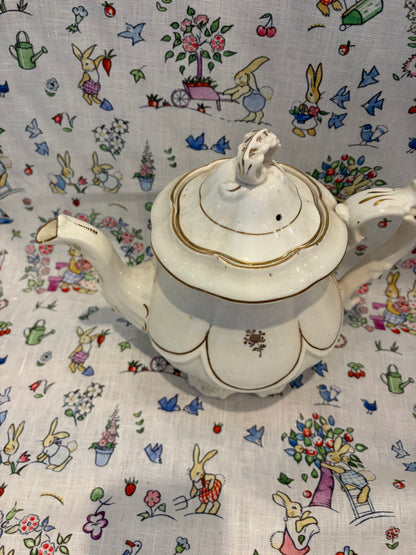 VINTAGE TEAPOT
