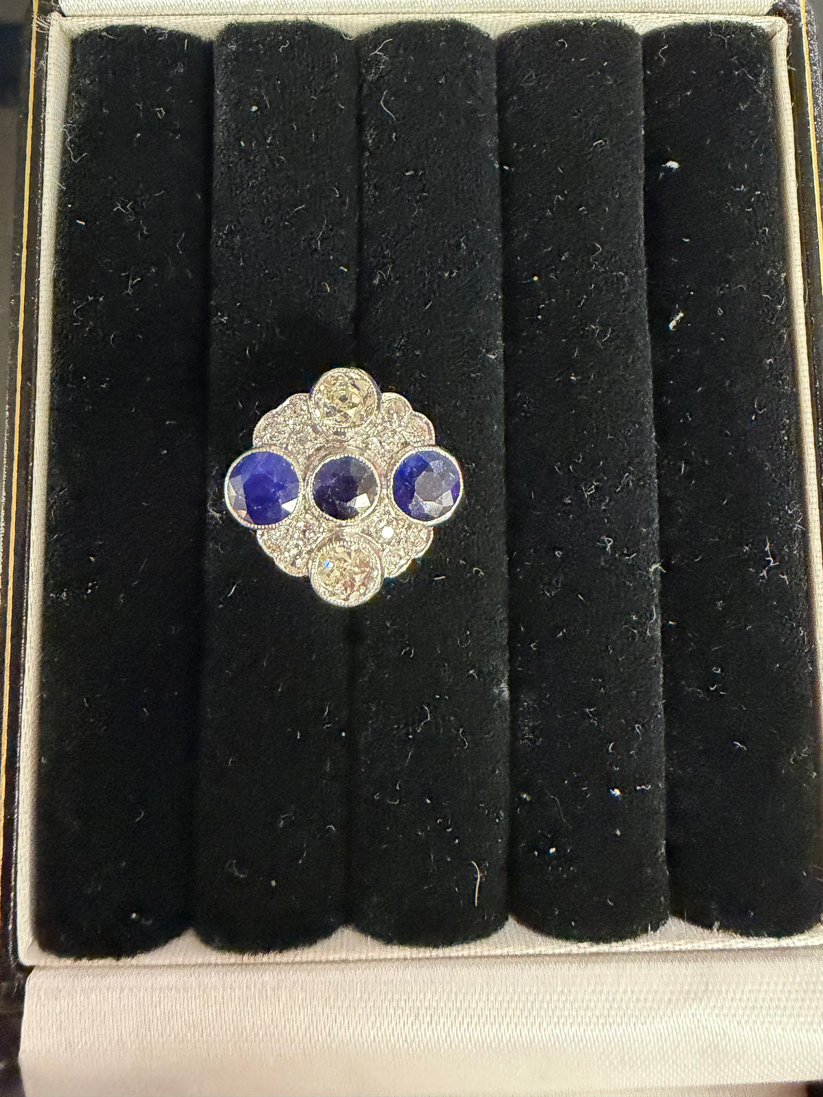 SAPPHIRE RING