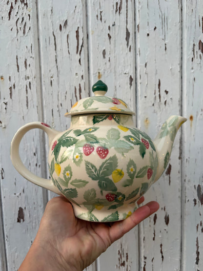 LARGE TEAPOT