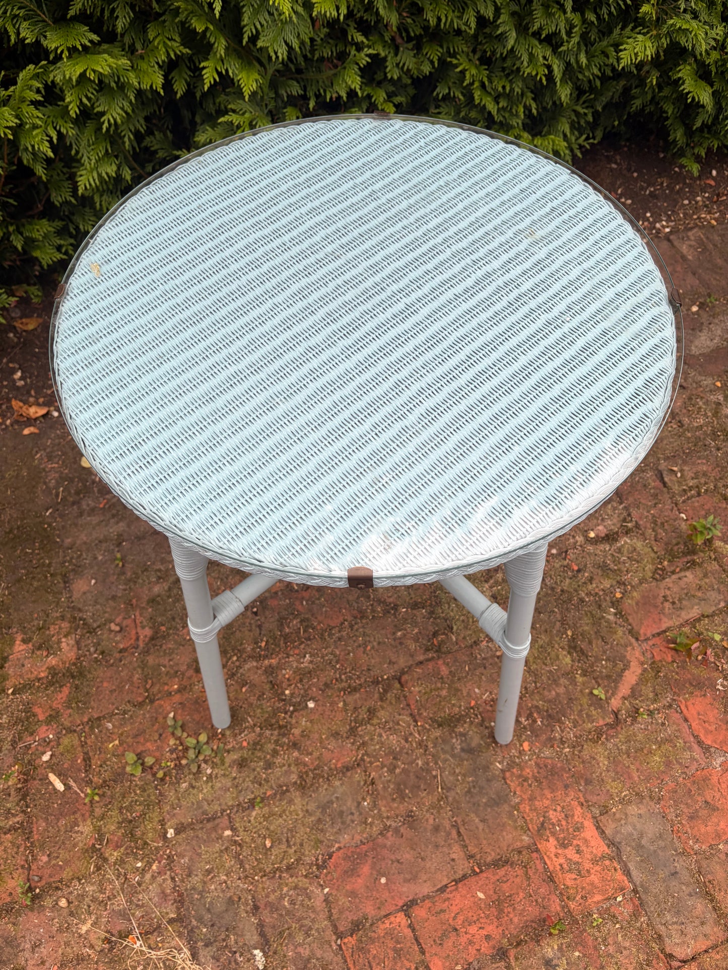 LLOYD LOOM GARDEN TABLE