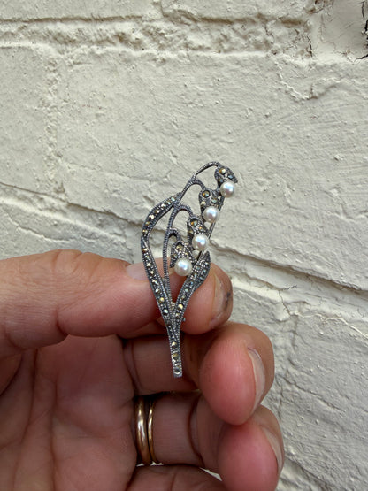 VICTORIAN BROOCH
