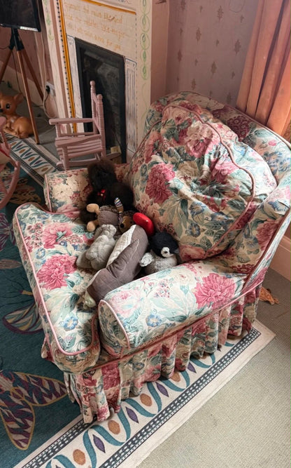 CHAIR