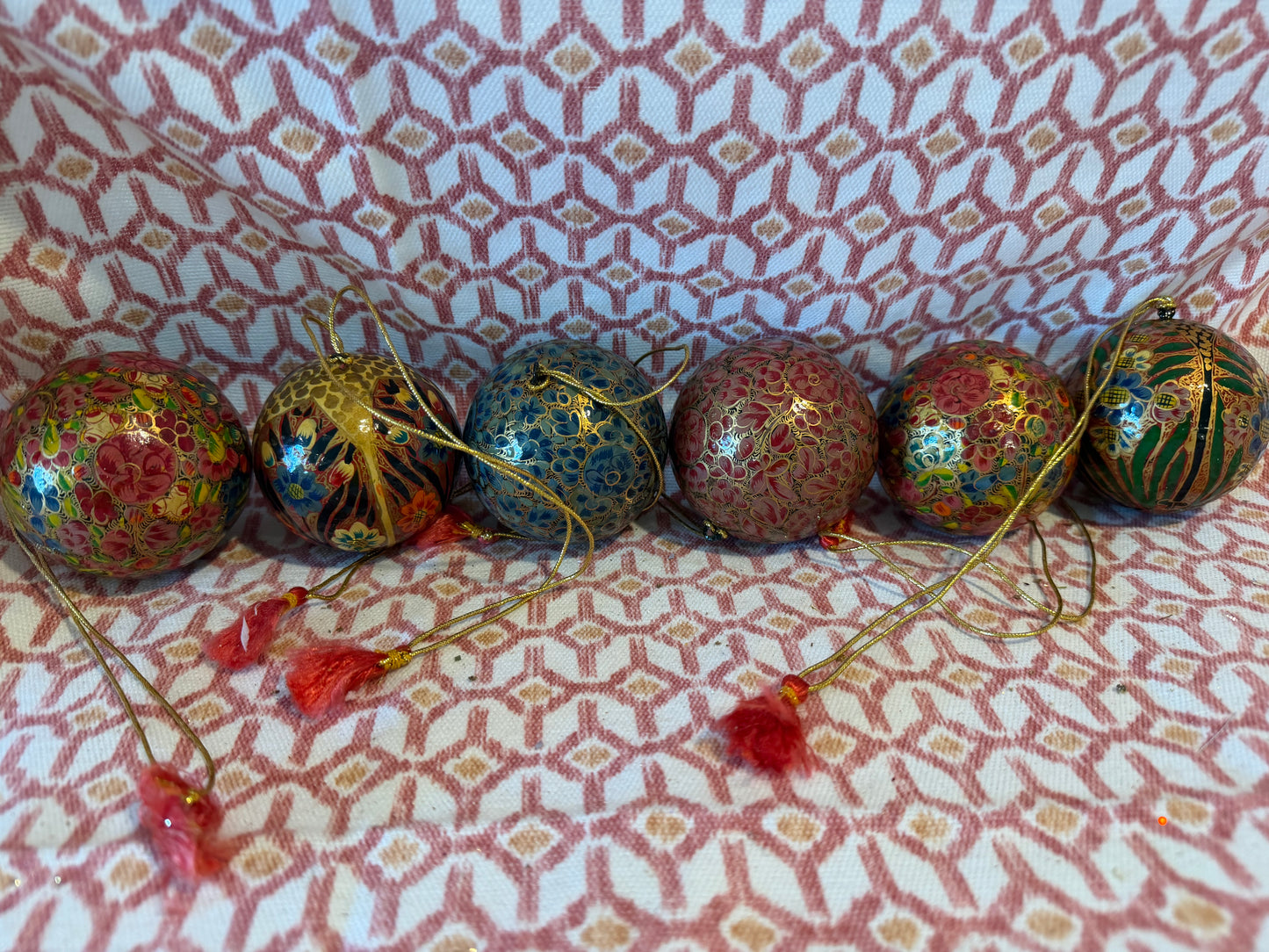 BEAUTIFUL BAUBLES
