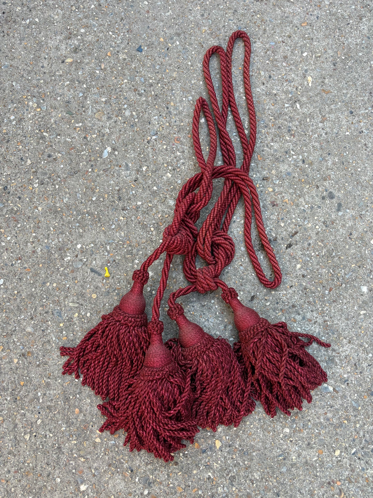 CURTAIN TIE BACKS