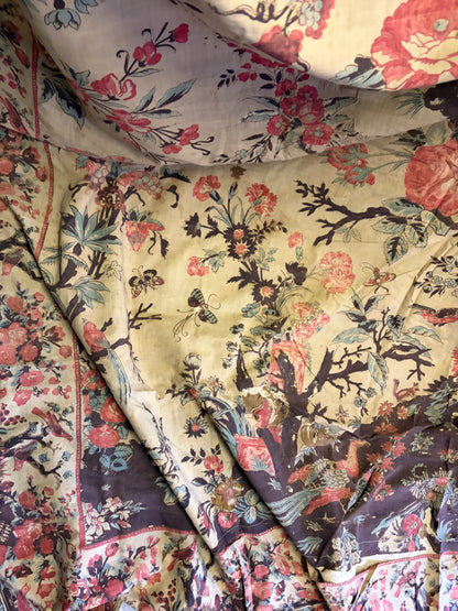ANTIQUE TEXTILE
