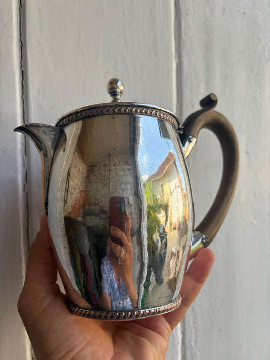 COFFEE POT