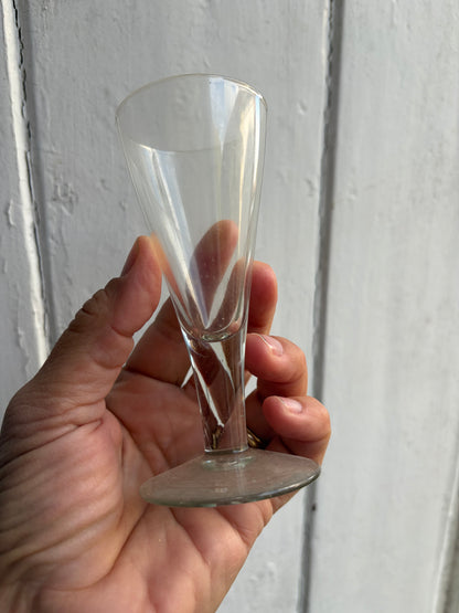 10 GLASSES