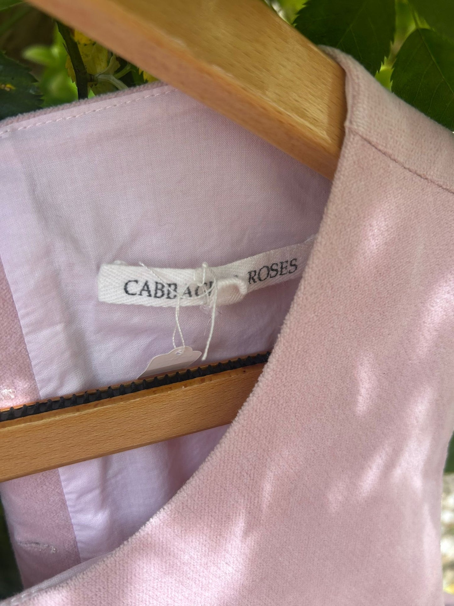 CABBAGES & ROSES PINAFORE