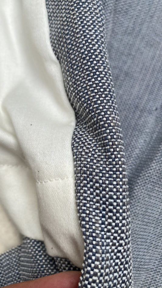 PAIR OF CURTAINS