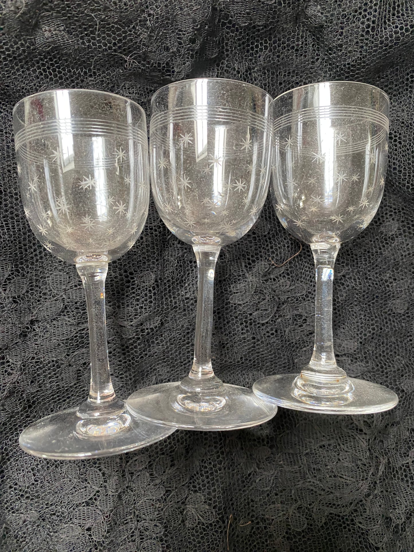 PORT/SHEERY GLASSES