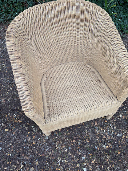 WICKER CHAIR
