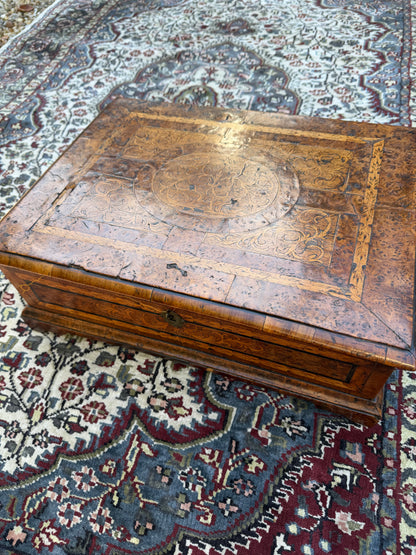ANTIQUE WALNUT BOX