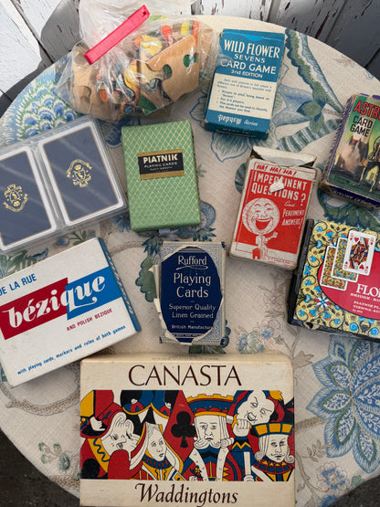 VINTAGE CARDS AND GAMES