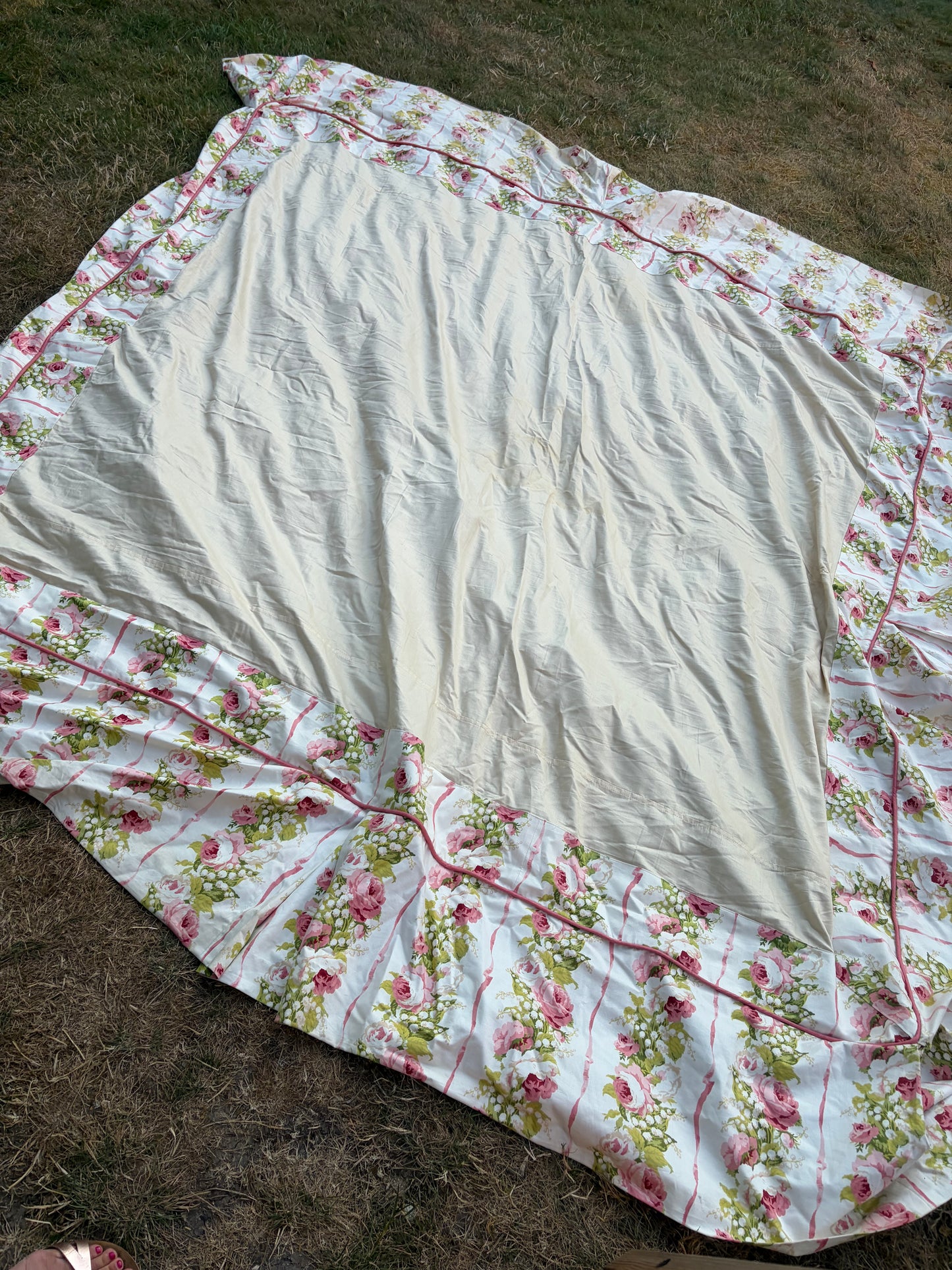 VALANCE