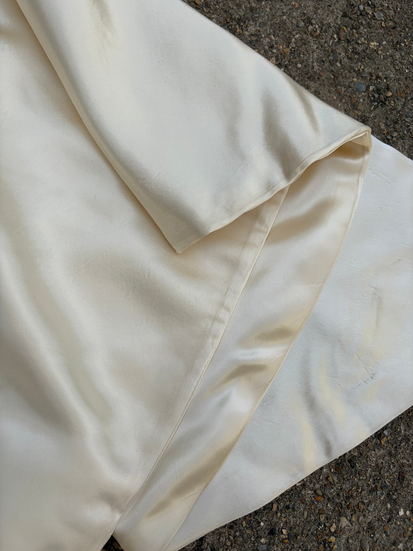 SILK SHAWL