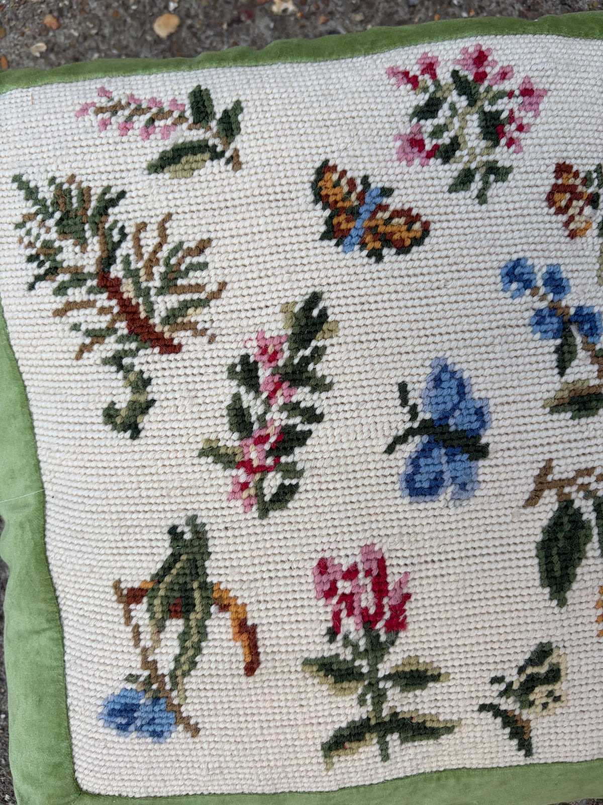 TAPESTRY CUSHION