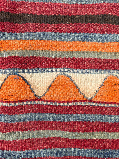KILIM RUG