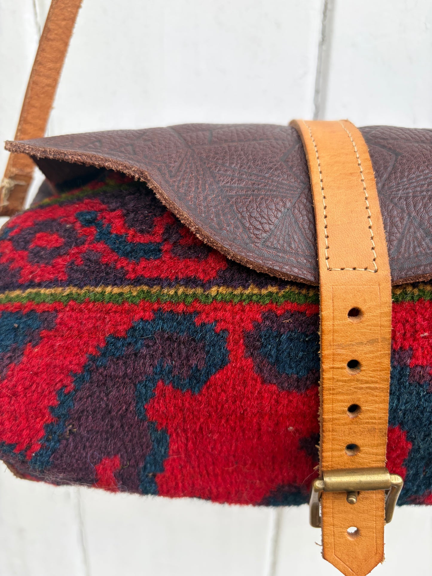 CARPET BAG