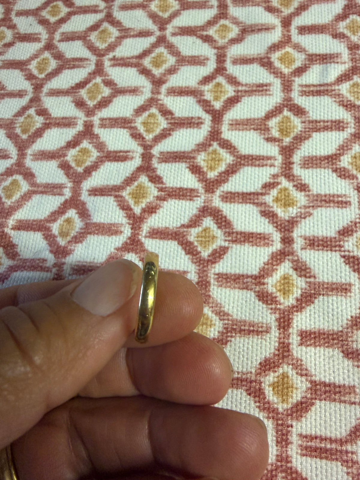 GOLD BAND