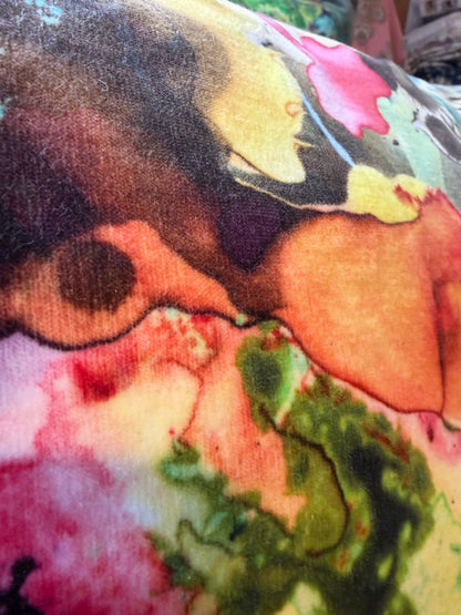 VELVET CUSHIONS
