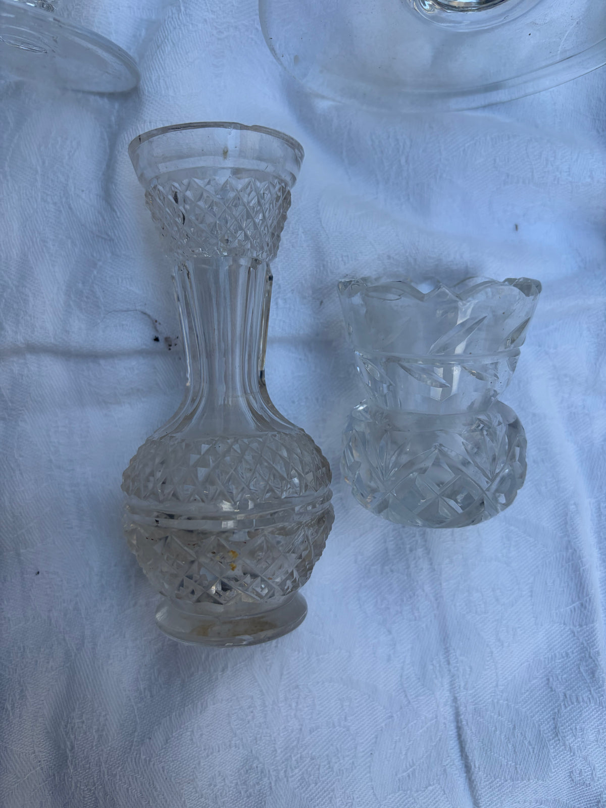 5 VINTAGE GLASS PIECES