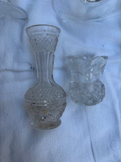 5 VINTAGE GLASS PIECES