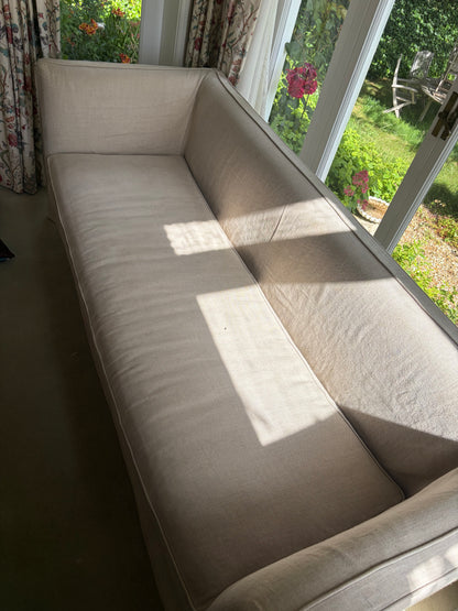 SOFA IN VOLGA LINEN