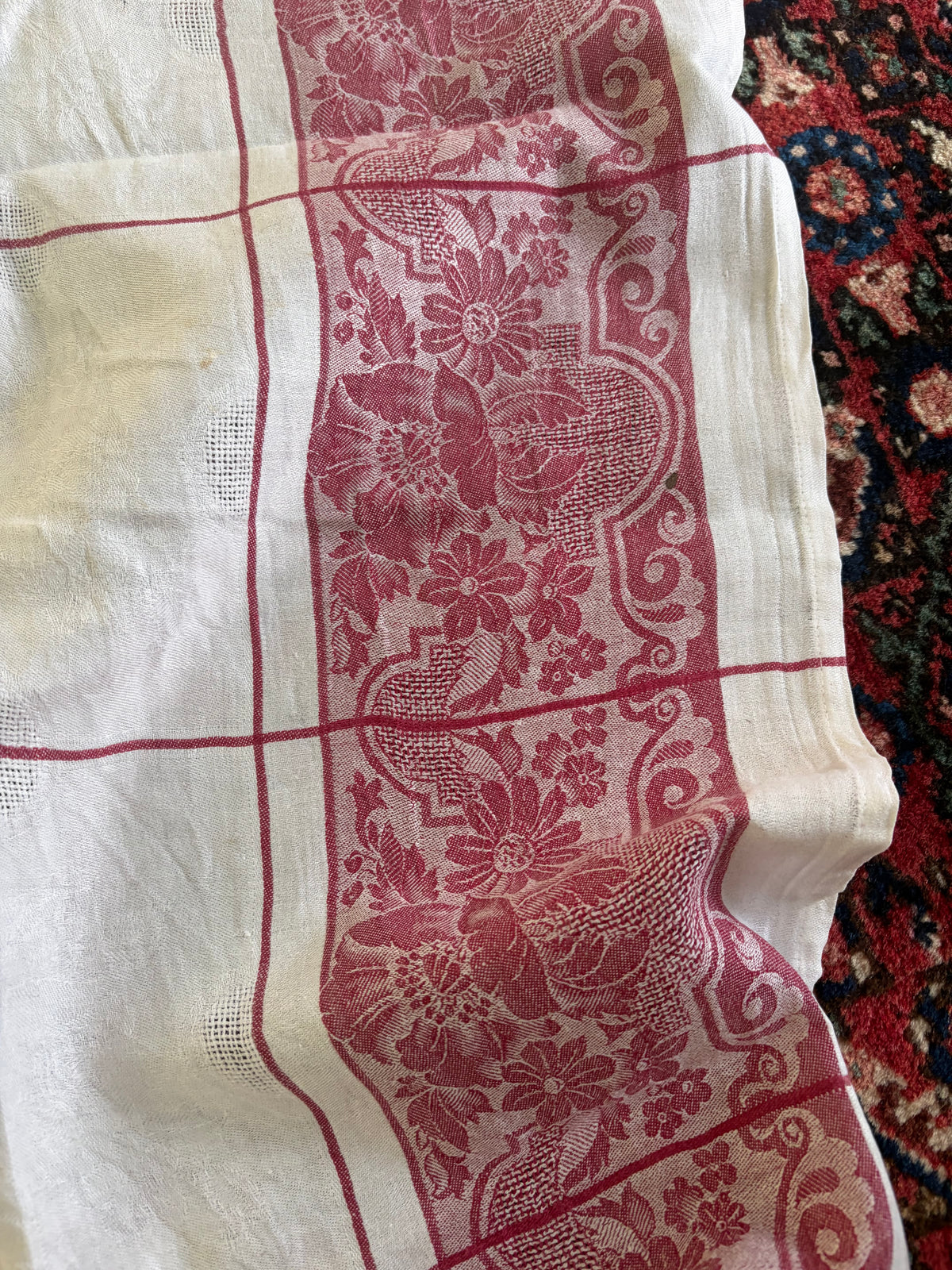 LINEN CLOTH