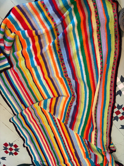 KNITTED BLANKET