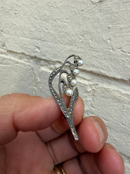 VICTORIAN BROOCH