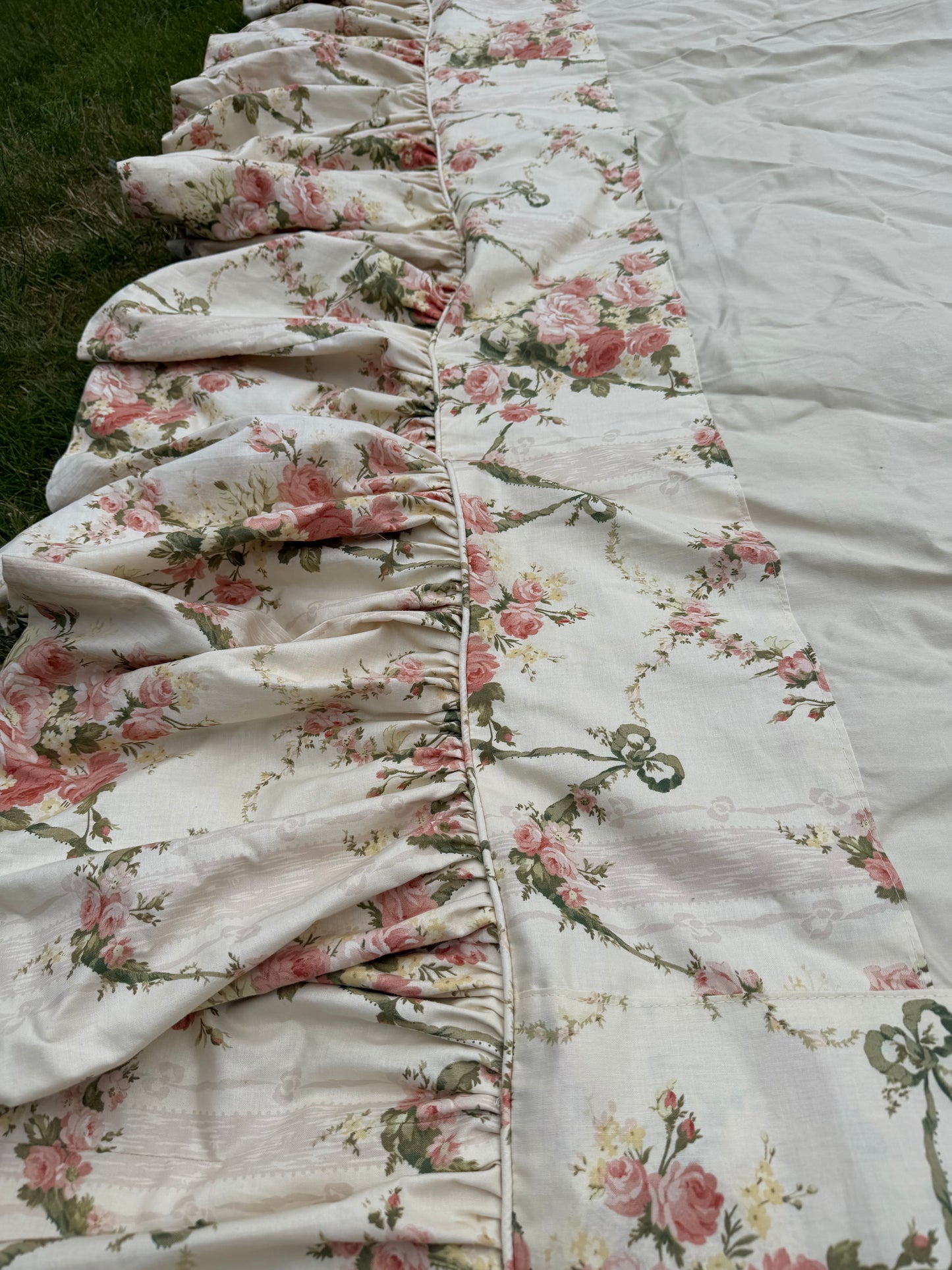 VALANCE