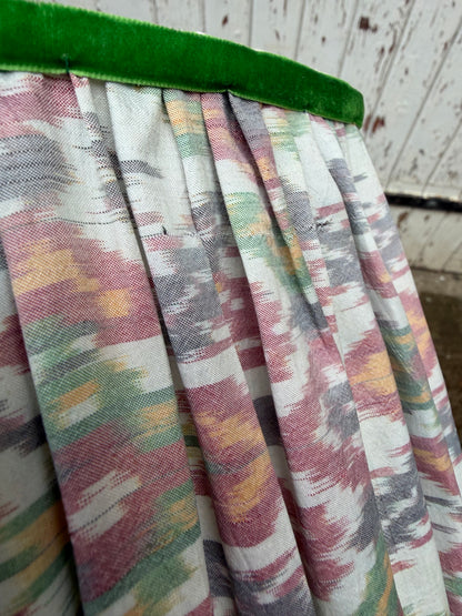 LARGE SILK SHADE ￼
