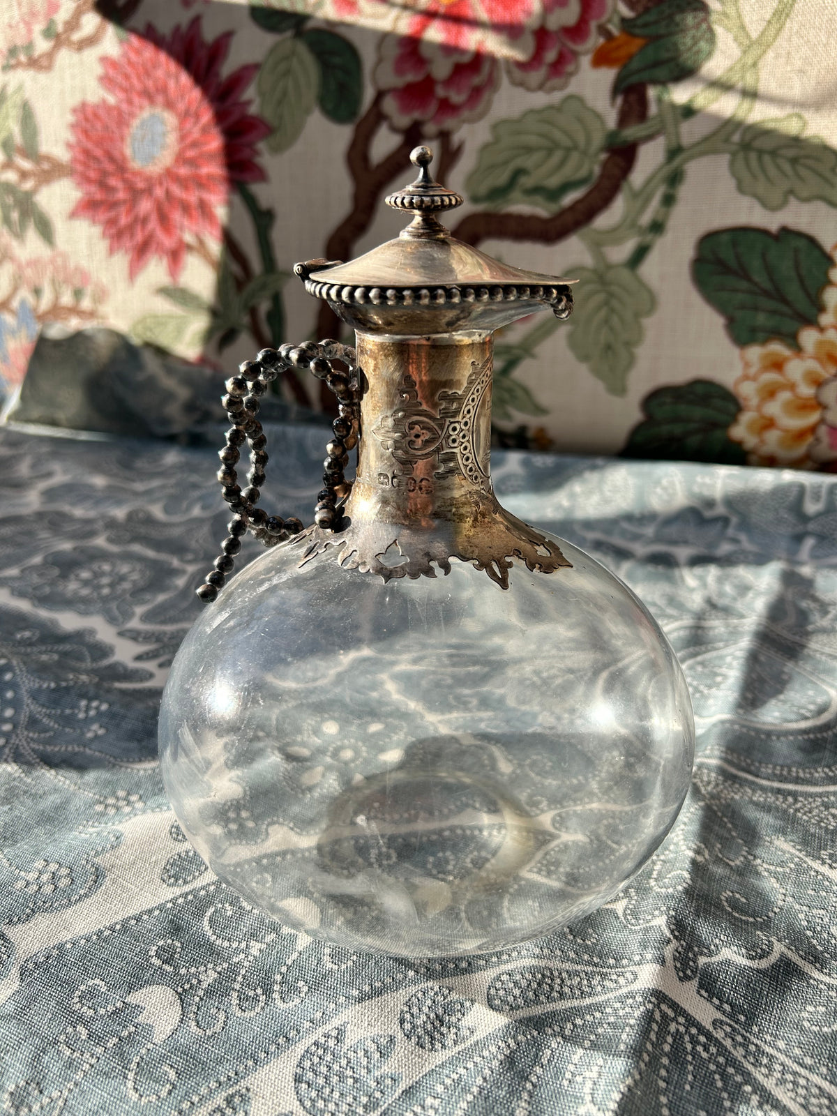 DECANTER