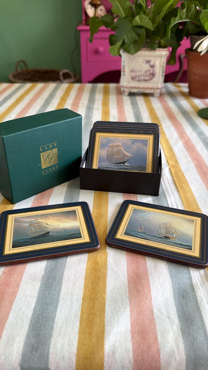 £10 PRESENTS