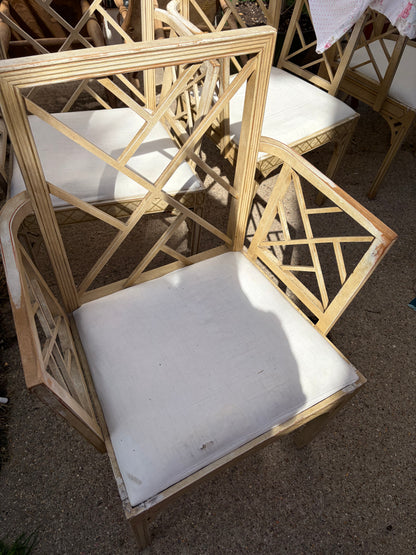 SET 4 CHAIRS