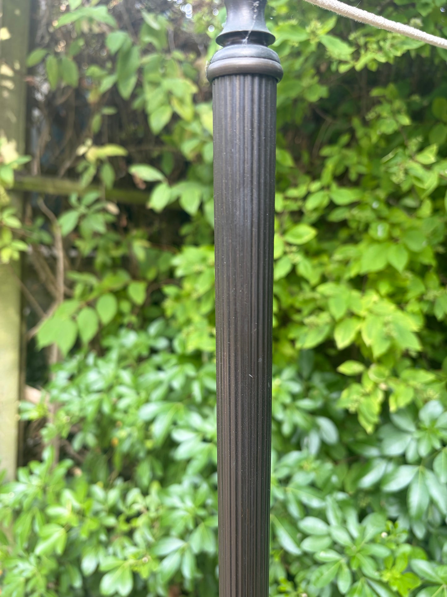 STANDING LAMP
