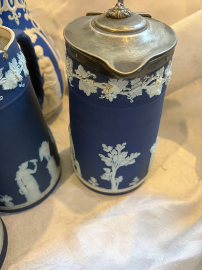 WEDGWOOD AND BROWNFIELD JUGS