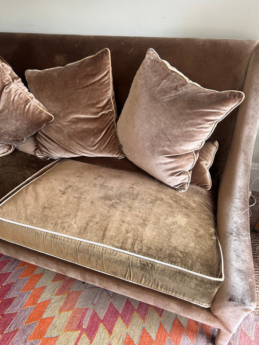 VELVET SOFA