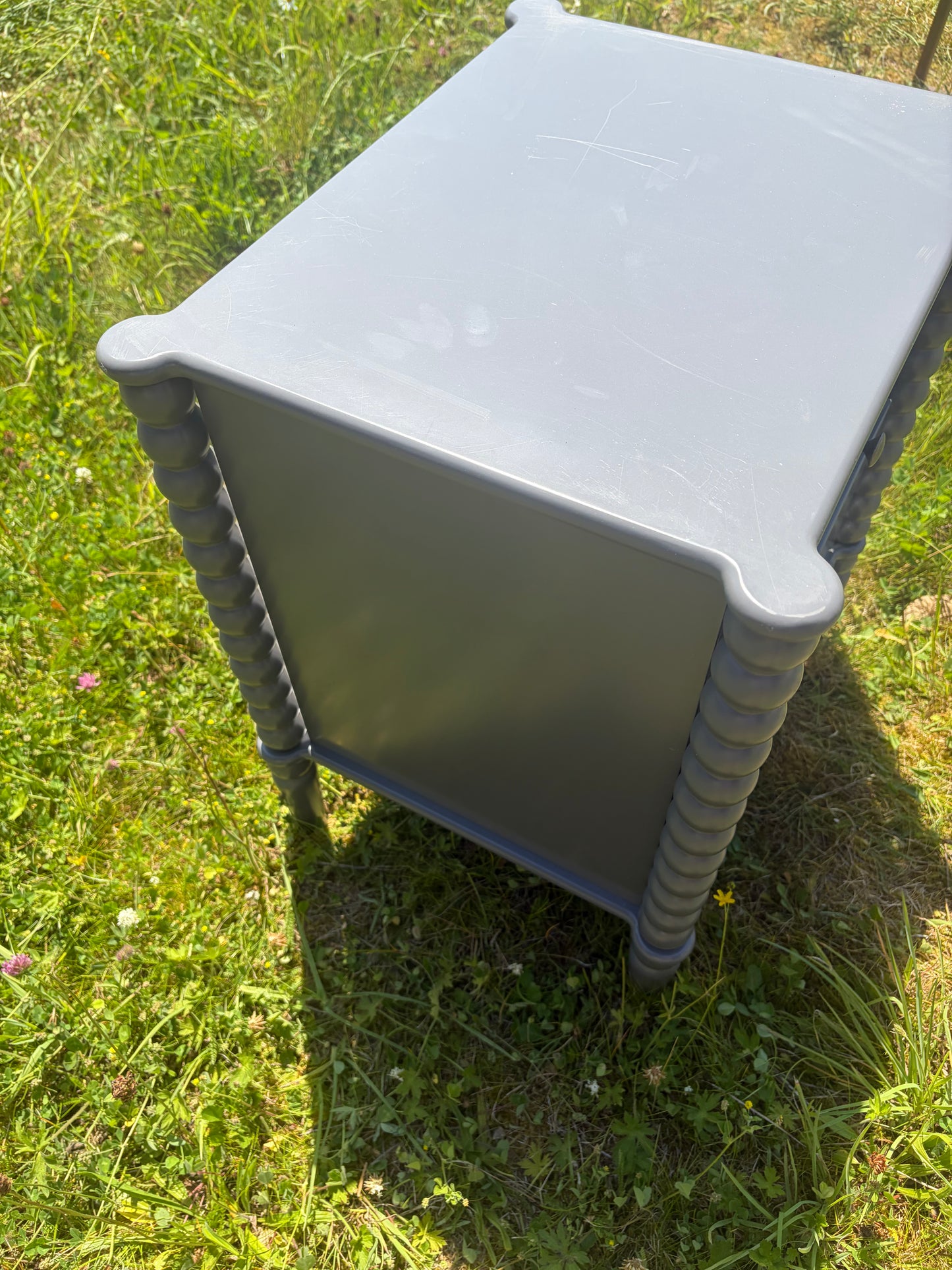 SIDE TABLES