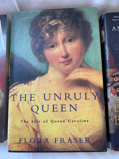 BOOK BUNDLE QUEENS.